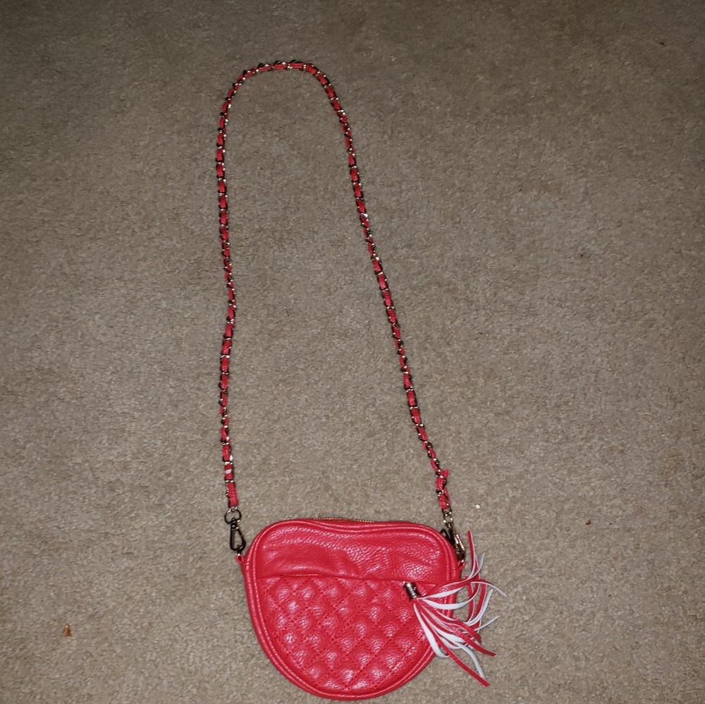 Soft heart purse